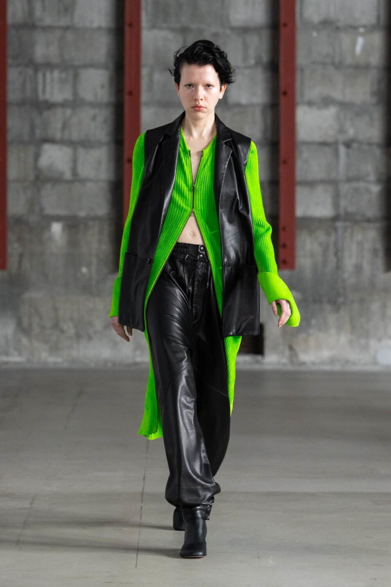 Akane Utsunomiya fashion show for Autumn/Winter 2025