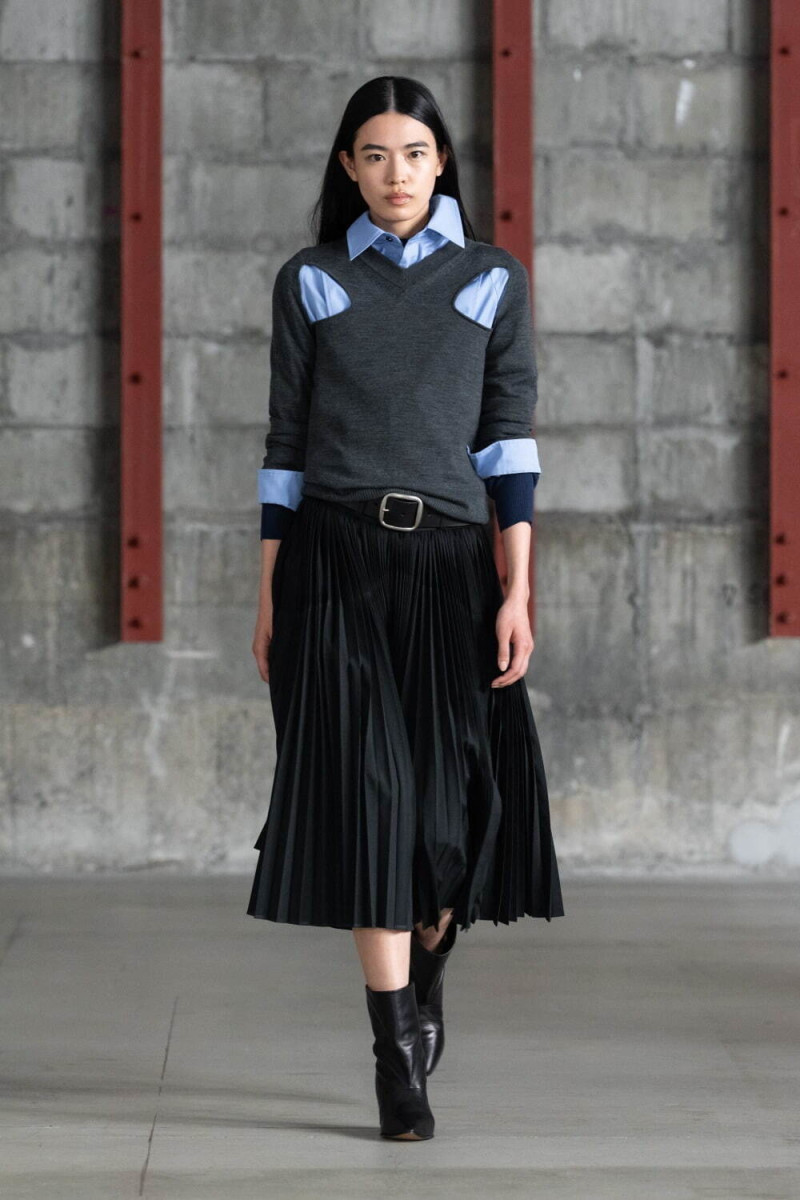 Akane Utsunomiya fashion show for Autumn/Winter 2025