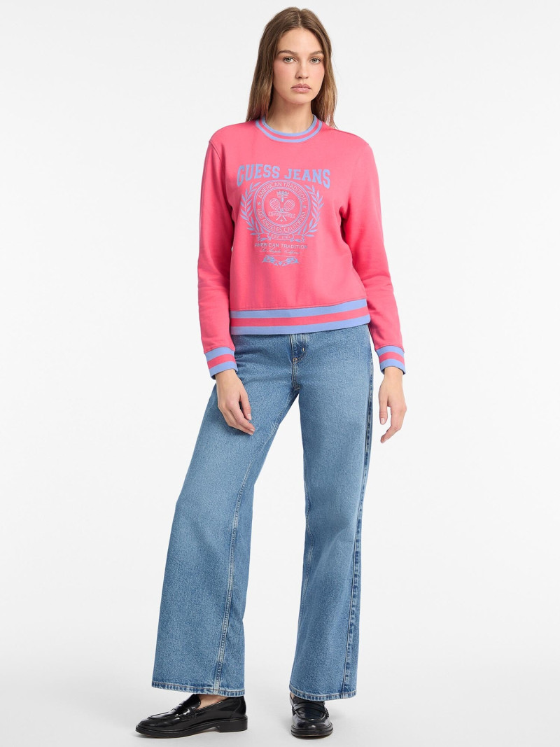 Daria Mikolajczak featured in  the Guess catalogue for Pre-Fall 2025