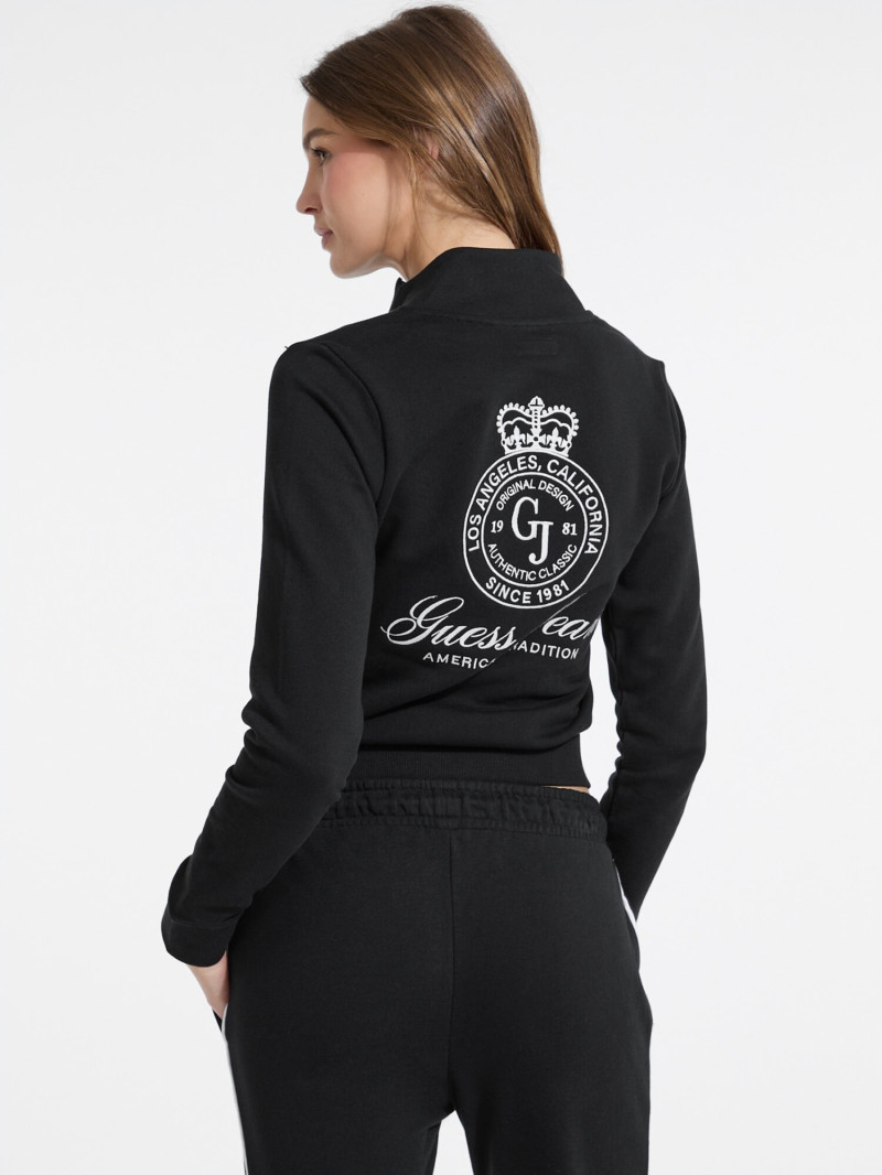 Daria Mikolajczak featured in  the Guess catalogue for Pre-Fall 2025