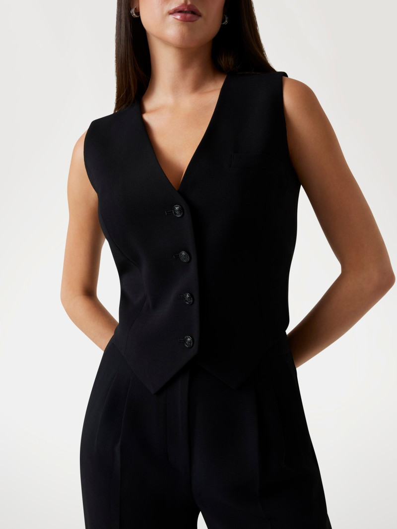Kianna Louise Stephens featured in  the Guess catalogue for Pre-Fall 2025
