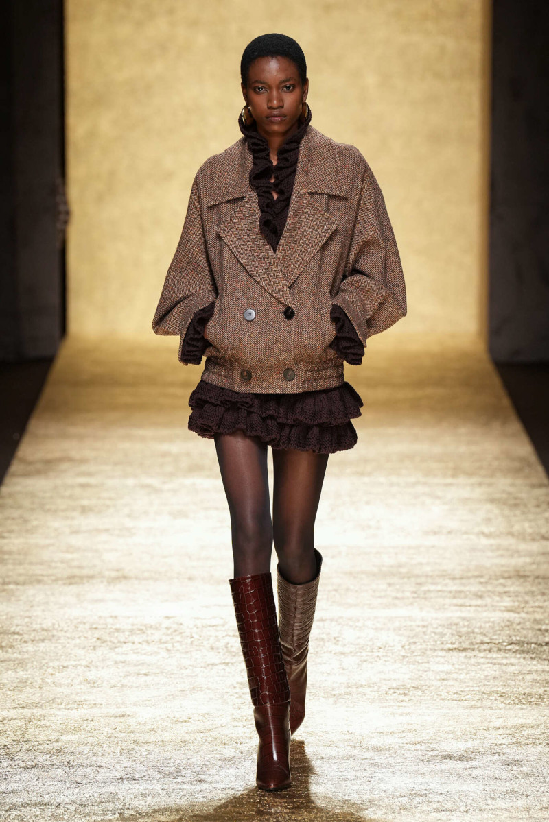 Luisa Spagnoli fashion show for Autumn/Winter 2025