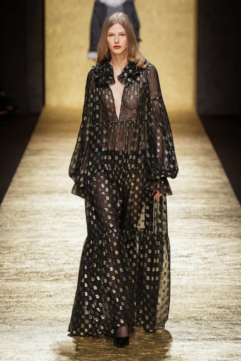 Luisa Spagnoli fashion show for Autumn/Winter 2025