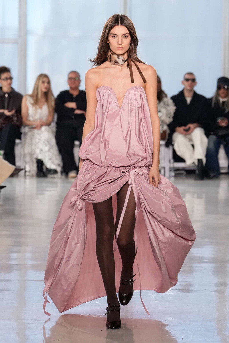 Aknvas fashion show for Autumn/Winter 2025
