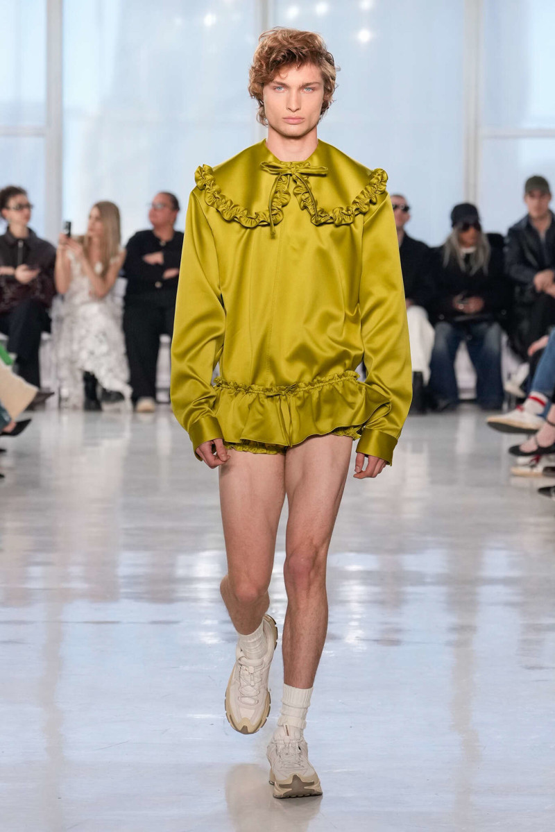 Aknvas fashion show for Autumn/Winter 2025