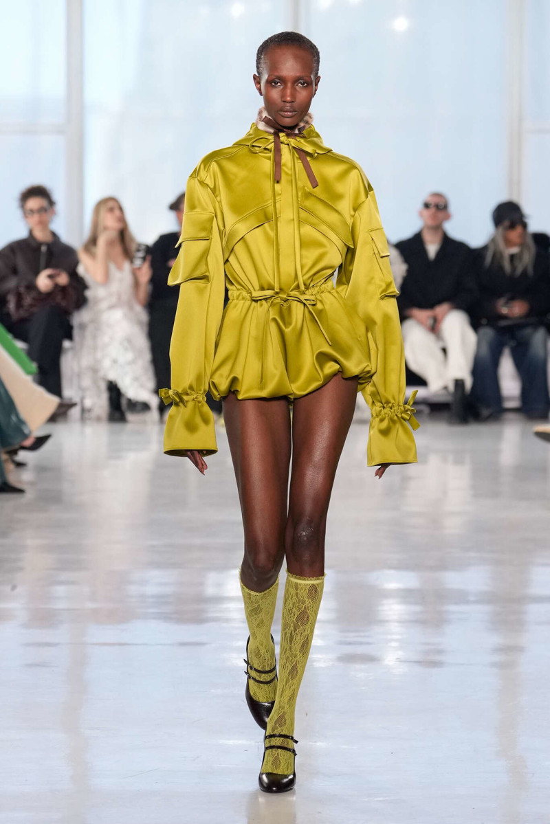 Aknvas fashion show for Autumn/Winter 2025