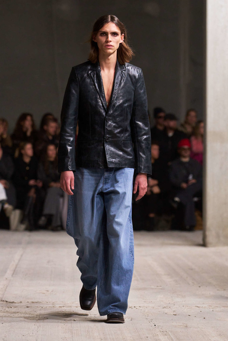 Won Hundred (RETAILER) fashion show for Autumn/Winter 2025