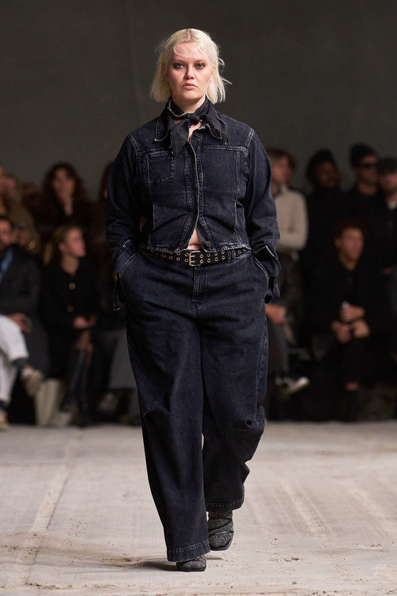 Won Hundred (RETAILER) fashion show for Autumn/Winter 2025