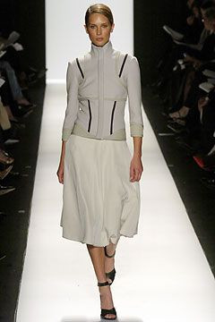 Narciso Rodriguez fashion show for Autumn/Winter 2004