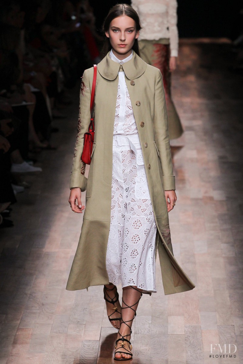 Julia Bergshoeff featured in  the Valentino fashion show for Spring/Summer 2015