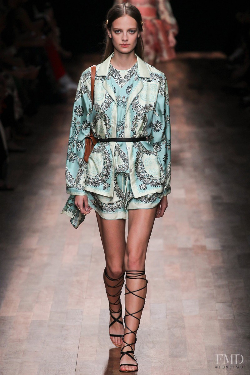 Ine Neefs featured in  the Valentino fashion show for Spring/Summer 2015