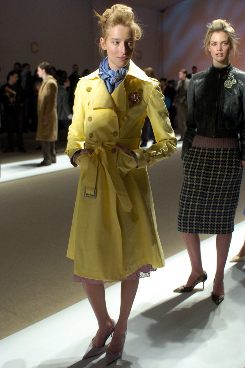 Perry Ellis fashion show for Autumn/Winter 2004