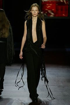 Phi fashion show for Autumn/Winter 2004