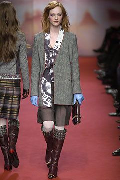 Pollini fashion show for Autumn/Winter 2004