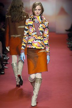 Pollini fashion show for Autumn/Winter 2004