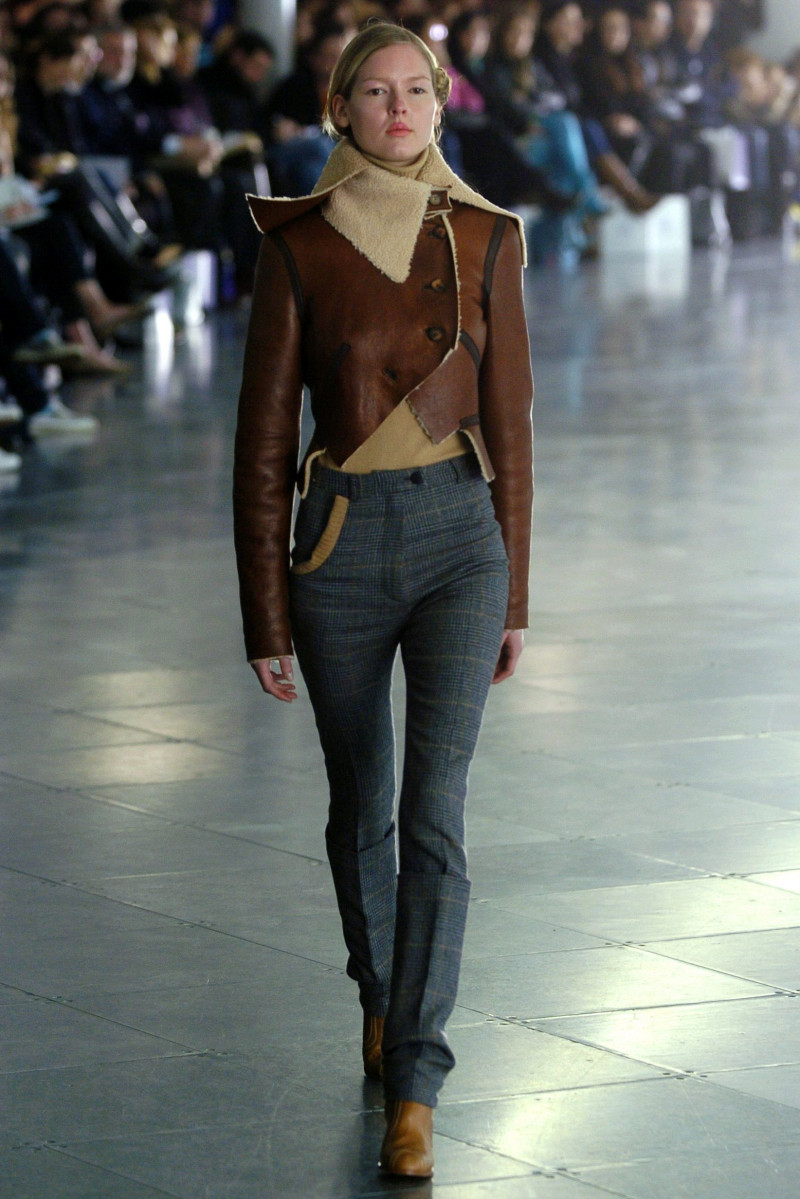 Preen by Thornton Bregazzi fashion show for Autumn/Winter 2004