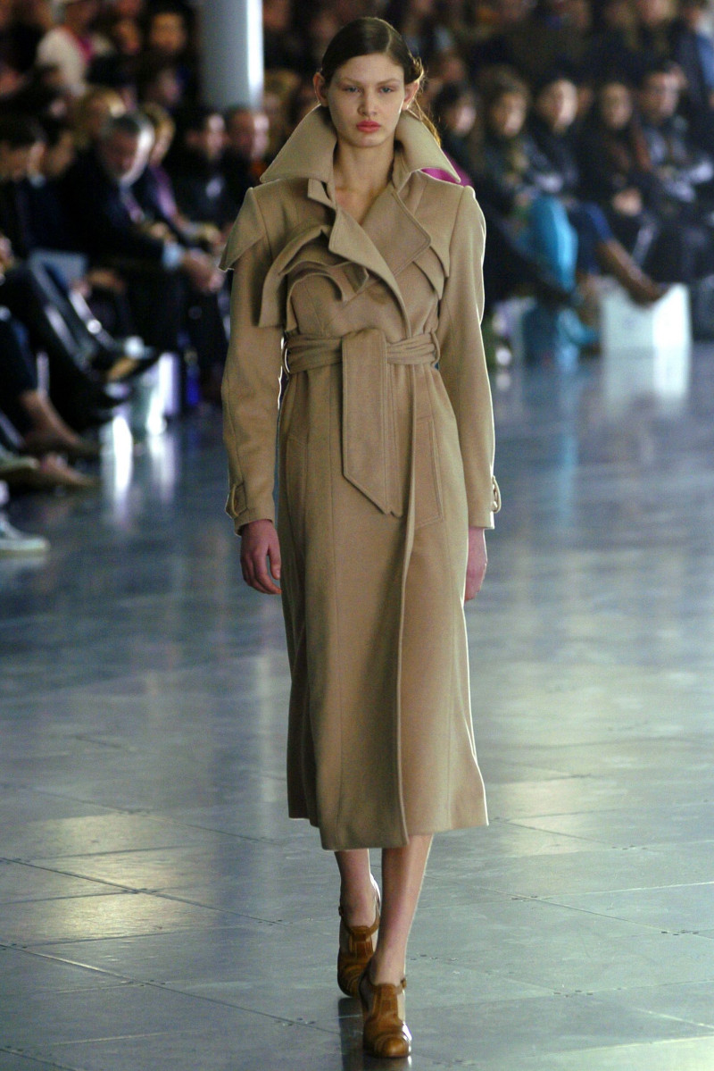 Preen by Thornton Bregazzi fashion show for Autumn/Winter 2004