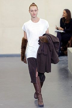 Révillon fashion show for Autumn/Winter 2004