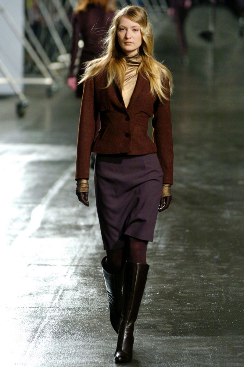 Sophia Kokosalaki fashion show for Autumn/Winter 2004