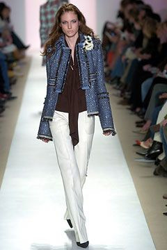 Tuleh fashion show for Autumn/Winter 2004