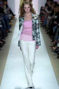Tuleh fashion show for Autumn/Winter 2004