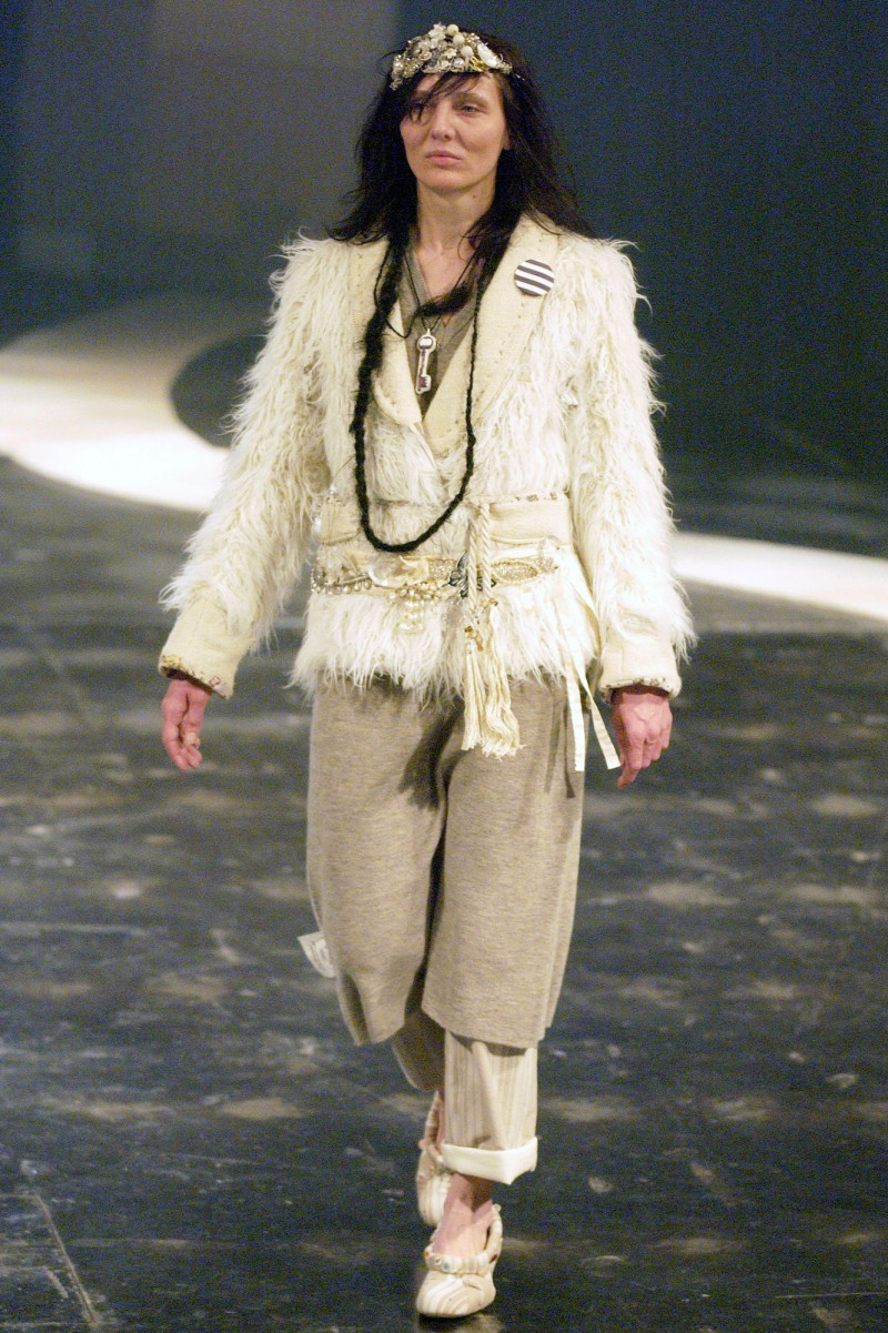 Undercover fashion show for Autumn/Winter 2004