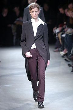 Y\'s by Yohji Yamamoto fashion show for Autumn/Winter 2004