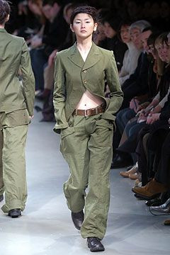 Y\'s by Yohji Yamamoto fashion show for Autumn/Winter 2004