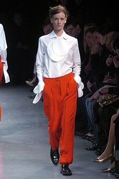 Y\'s by Yohji Yamamoto fashion show for Autumn/Winter 2004