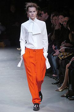 Y\'s by Yohji Yamamoto fashion show for Autumn/Winter 2004
