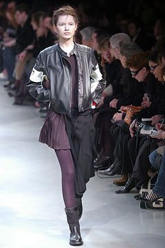 Y\'s by Yohji Yamamoto fashion show for Autumn/Winter 2004
