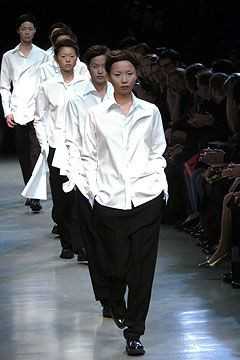Y\'s by Yohji Yamamoto fashion show for Autumn/Winter 2004