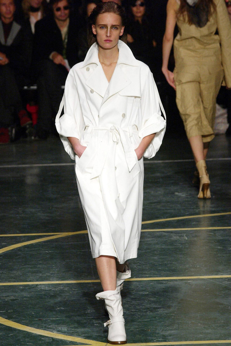 A.F. Vandevorst fashion show for Spring/Summer 2004