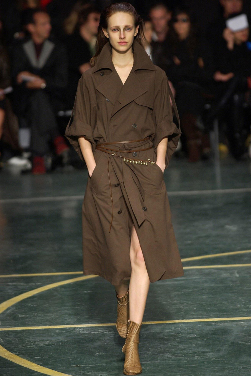 A.F. Vandevorst fashion show for Spring/Summer 2004