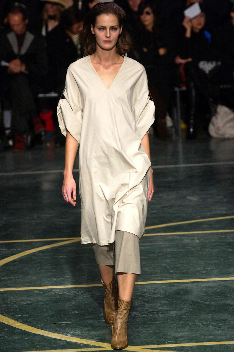 A.F. Vandevorst fashion show for Spring/Summer 2004