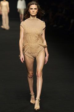 Alessandro Dell\'Acqua fashion show for Spring/Summer 2004