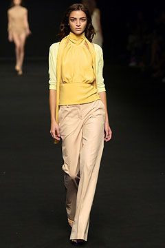 Alessandro Dell\'Acqua fashion show for Spring/Summer 2004