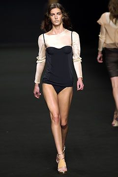 Alessandro Dell\'Acqua fashion show for Spring/Summer 2004