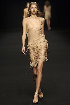 Alessandro Dell\'Acqua fashion show for Spring/Summer 2004