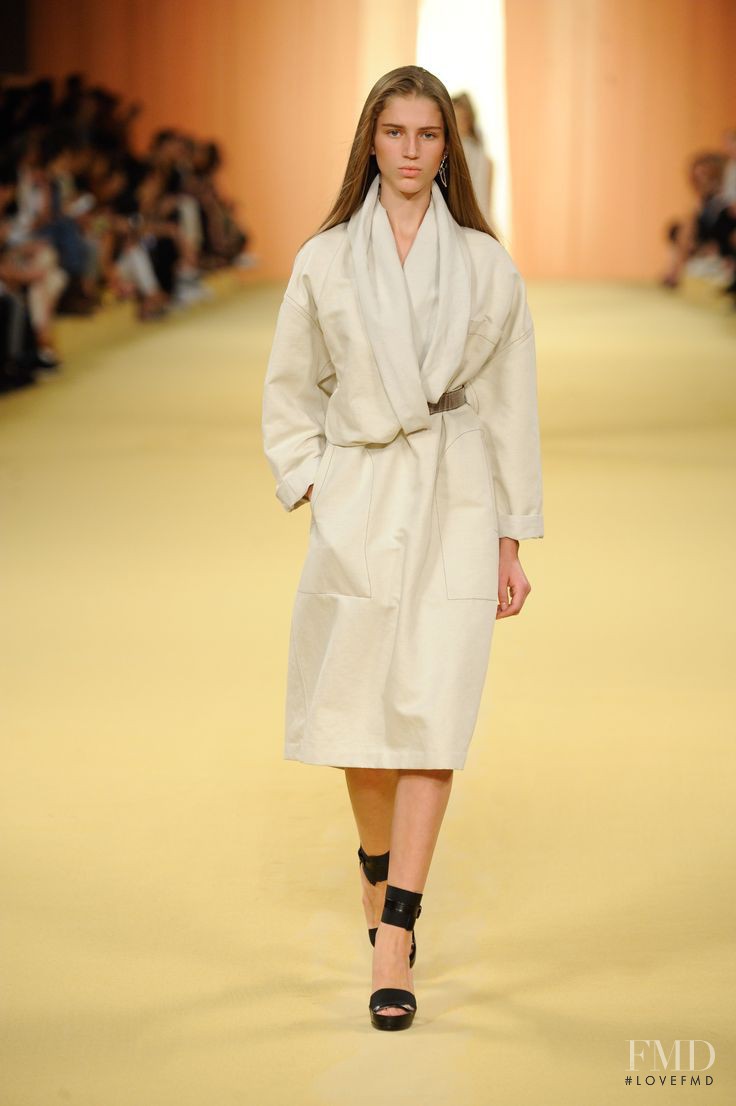 Sabina Lobova featured in  the Hermès fashion show for Spring/Summer 2015