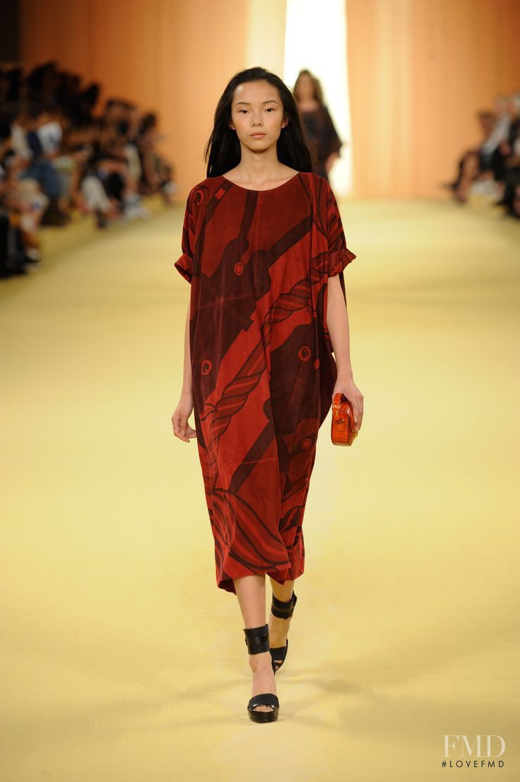 Xiao Wen Ju featured in  the Hermès fashion show for Spring/Summer 2015