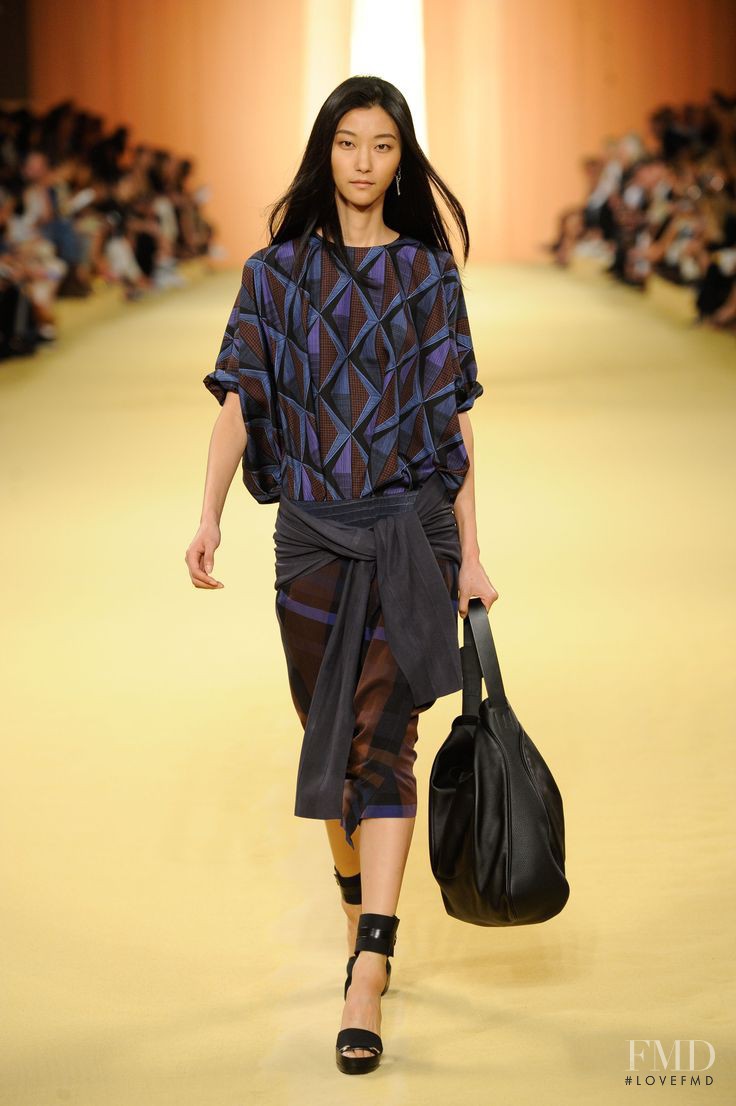 Ji Hye Park featured in  the Hermès fashion show for Spring/Summer 2015