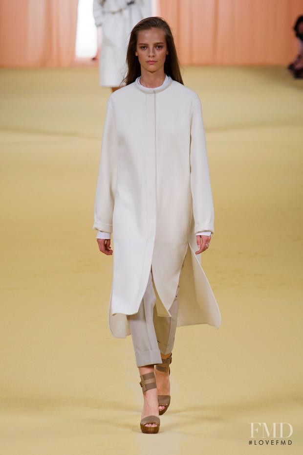 Ine Neefs featured in  the Hermès fashion show for Spring/Summer 2015