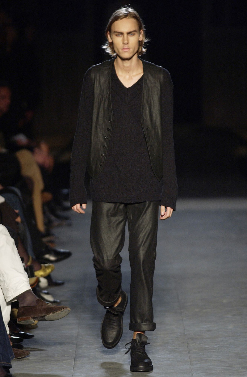 Ann Demeulemeester fashion show for Spring/Summer 2004