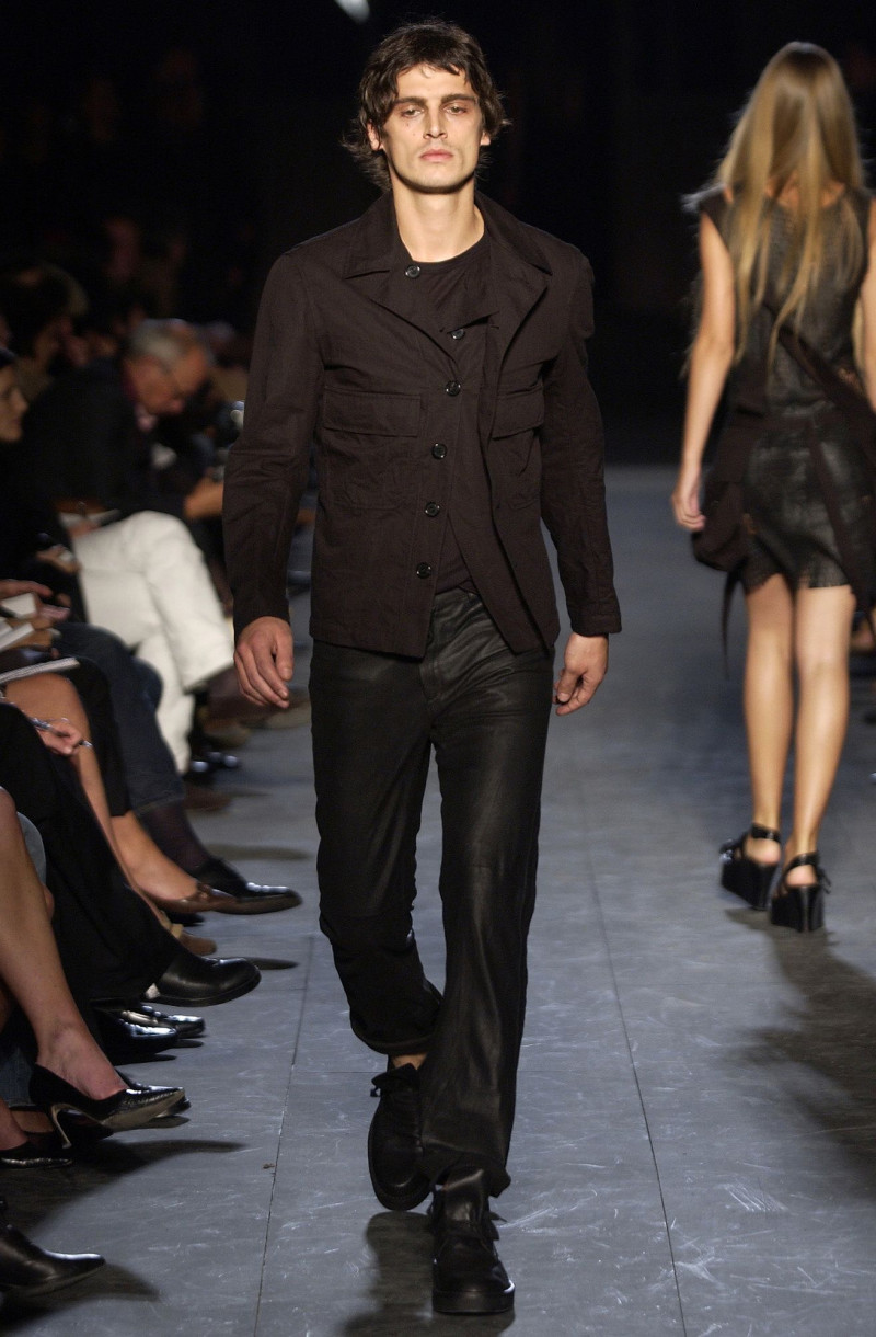 Ann Demeulemeester fashion show for Spring/Summer 2004