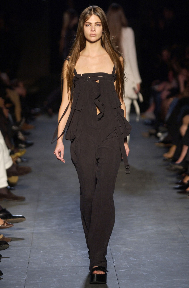 Ann Demeulemeester fashion show for Spring/Summer 2004