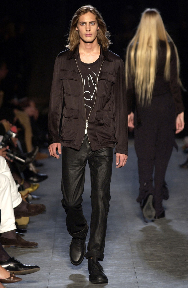 Ann Demeulemeester fashion show for Spring/Summer 2004