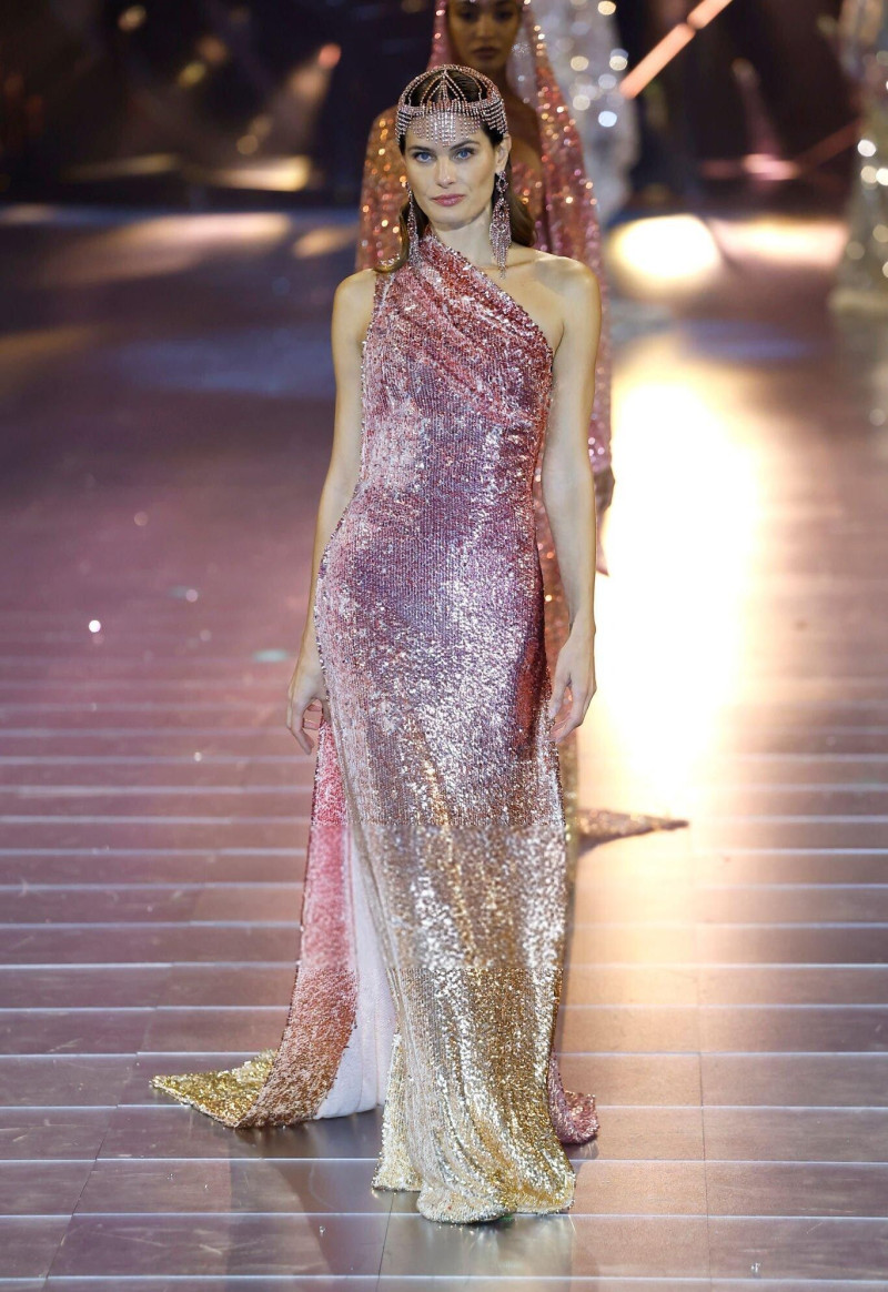Isabeli Fontana featured in  the Elie Saab The 1001 Seasons fashion show for Autumn/Winter 2025