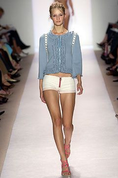 BCBG By Max Azria fashion show for Spring/Summer 2004
