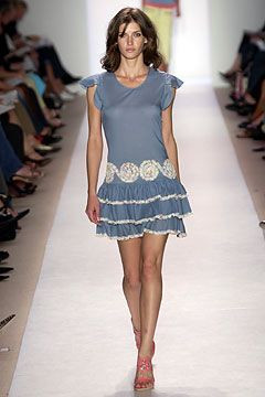 BCBG By Max Azria fashion show for Spring/Summer 2004